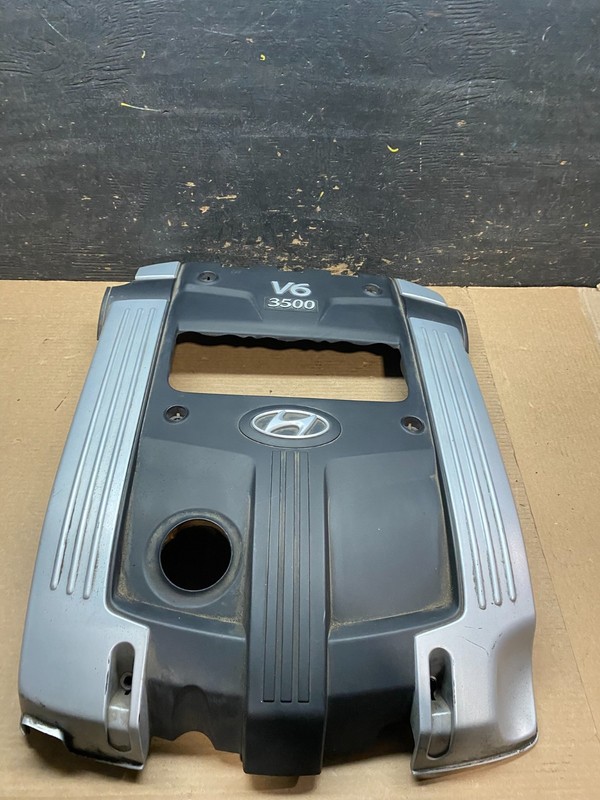 2001 to 2005 Hyundai XG350 V6 Engine Motor Cover V7042 DG
