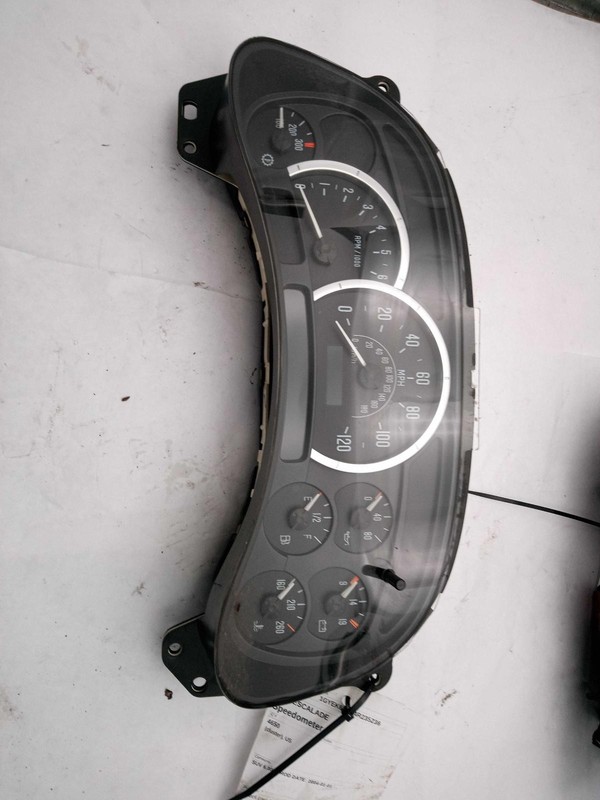 Used Speedometer Gauge fits: 2004 Cadillac Escalade cluster US ID 15135660 Grade