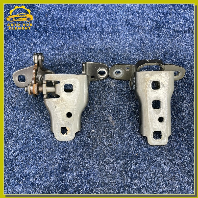 2009-2018 RAM 1500 Front Right Passenger Door Hinges Set OEM Pair