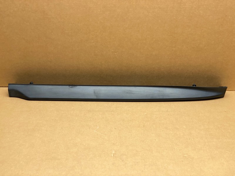 2016-2020 INFINITI QX60 REAR LEFT DRIVER SIDE LOWER DOOR MOLDING OEM LOT746