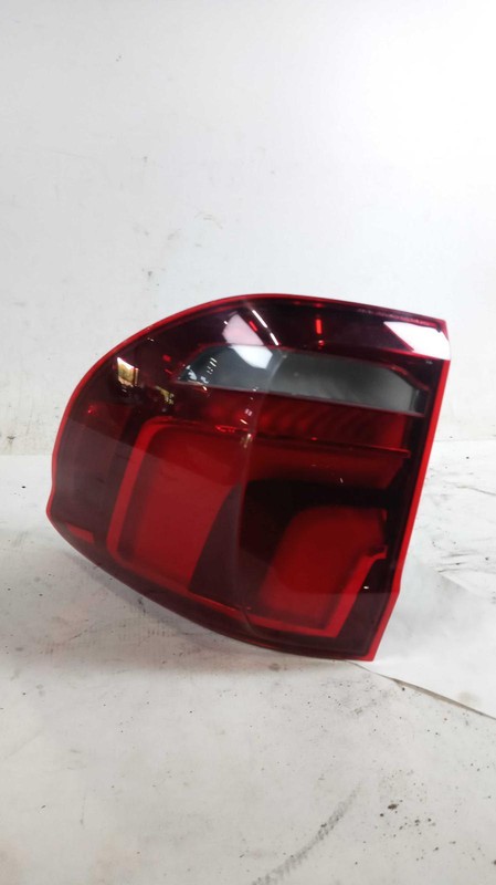 2018 BMW X5 Right Tail Light Assembly White OEM 409387 Used 138k Miles