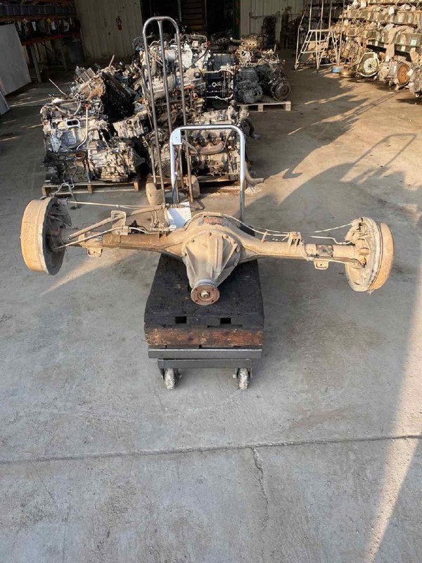 Rear Axle Assy. NISSAN XTERRA 00 01 02 03 04