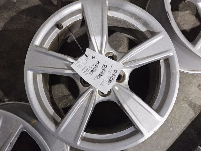 2020-2023 Ford Mustang Wheel Rim 17x7-1/2 Aluminum 5 Spoke Sparkle Silver