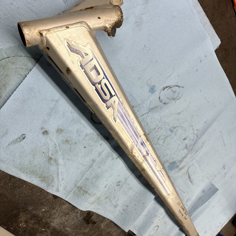2002 Ski-Doo Grand Touring 500 Snowmobile Left front suspension trail arm