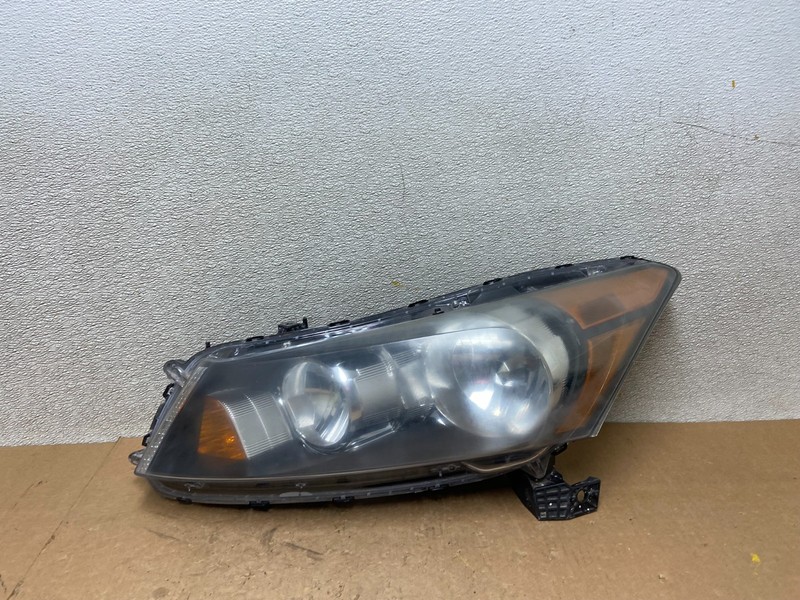 2008 to 2012 Honda Accord Sedan Headlight Left Driver Lh Side Oem Z7960 DW