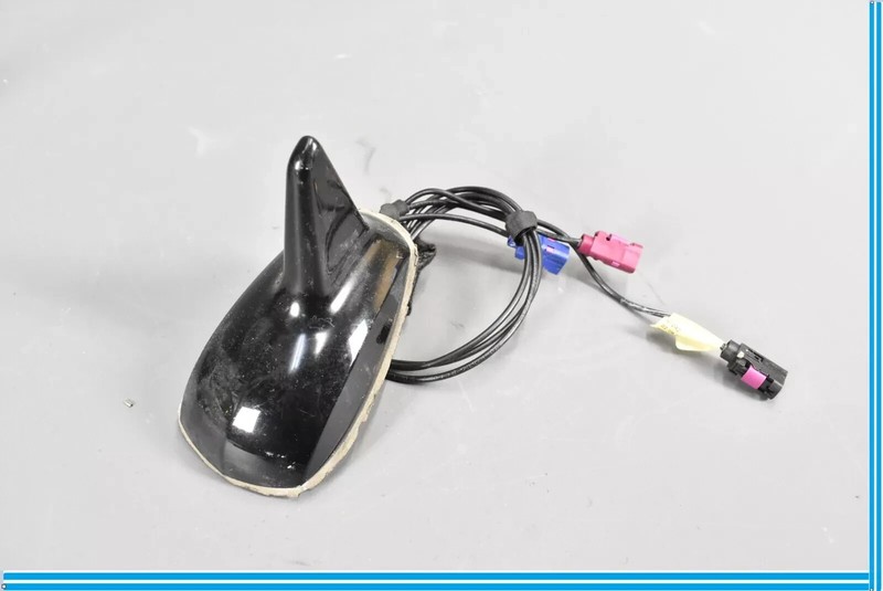 07-13 Mercedes W221 S63 AMG S550 S400 Top Roof Shark Fin Radio Antenna GPS OEM