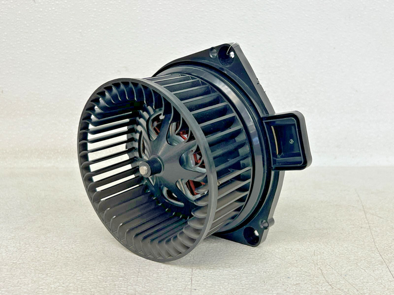 ⭐2018-2025 BMW X3 XDRIVE AIR A/C HEATER BLOWER MOTOR FAN SHROUD OEM LOT2593