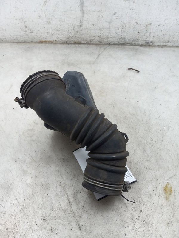 00 TOYOTA TACOMA PRERUNNER AIR TUBE RESONATOR 2.7L