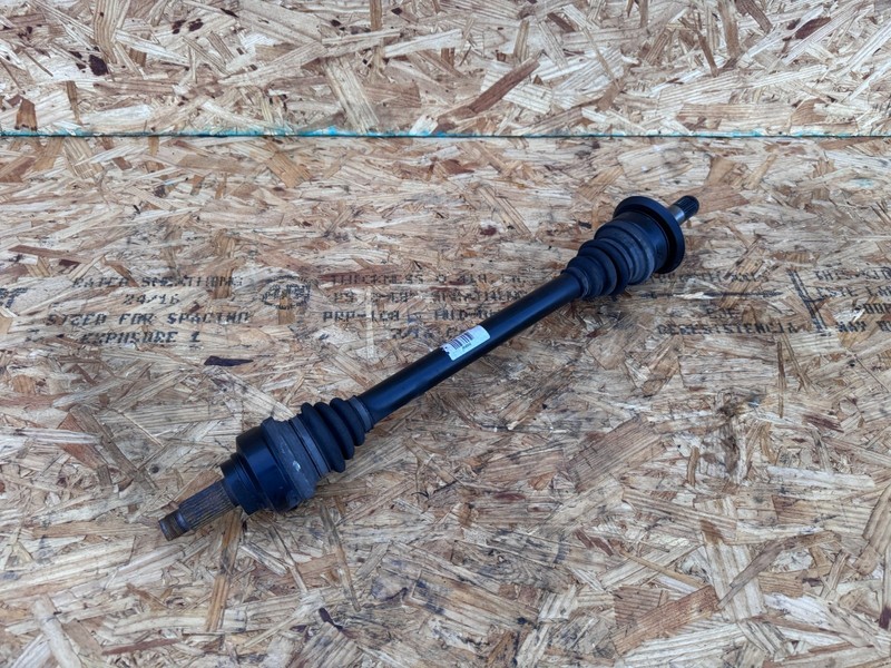 12-21 OEM BMW F22 F30 F32 F34 F33 F36 Rear Left Driver Side Output CV Axle Shaft