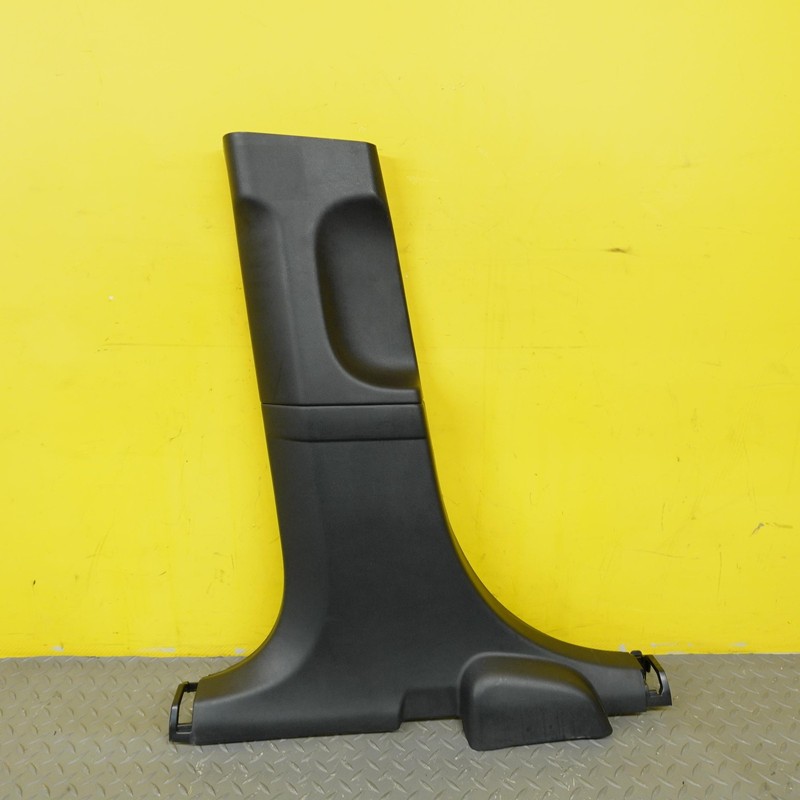 2022-2024 HYUNDAI IONIQ 5 LEFT B PILLAR COVER PANEL TRIM OEM 85836GI000