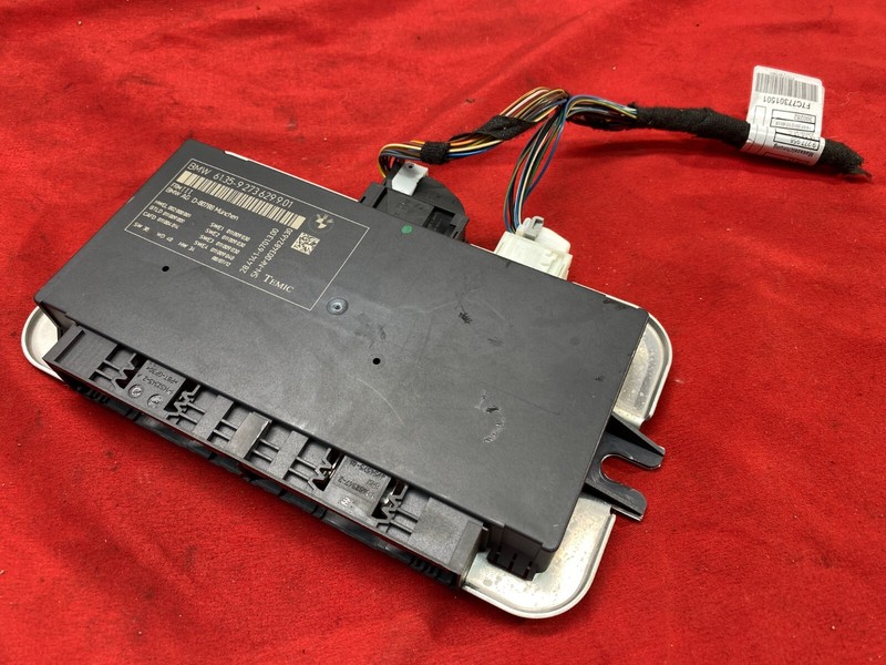 BMW F01 F02 F06 F26 F10 F12 F13 Footwell Light Control Module Computer FRM3 OEM✅