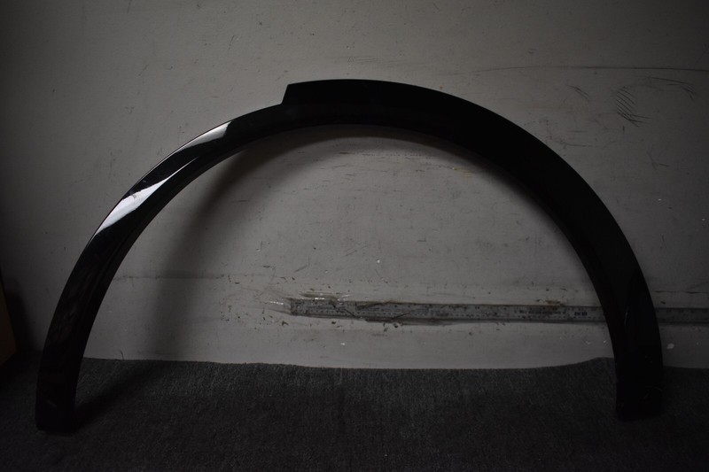 2021-2022 PORSCHE CAYENNE BASE REAR LEFT SIDE WHEEL FLARE FACTORY OEM