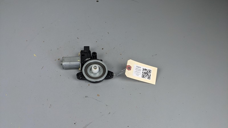 Front Right Door Window Regulator Motor 2020 Mazda CX-5 B45C-58-58X 2017 - 2023