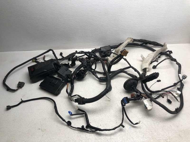 2011-2012 INFINITI G25 ENGINE BAY WIRING HARNESS OEM LOT653