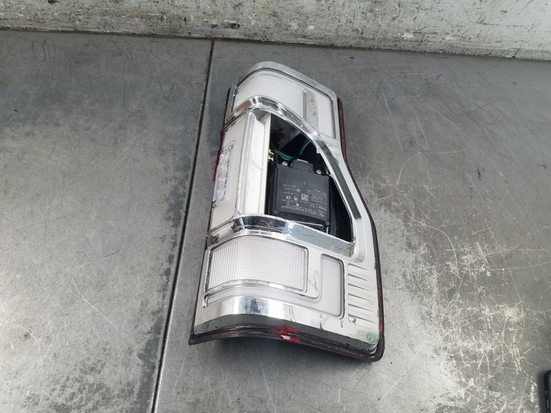 2022 Ford F250 Super Duty Diesel Left LED Blind Spot Tail Light - * #4593 P9