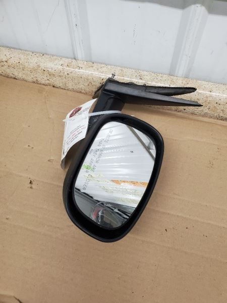 Passenger Side View Mirror Power Folding Painted Housing Fits 05-10 300 284554