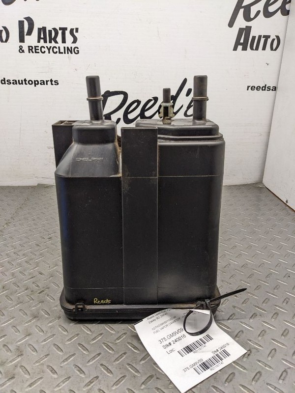 2004-2017 CHEVROLET SILVERADO 1500 FUEL VAPOR CANISTER OEM 1181747