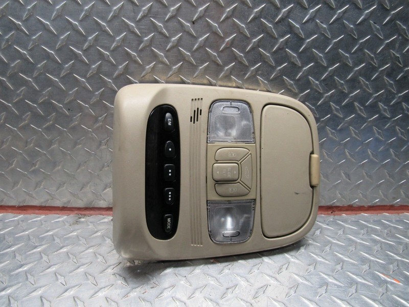 2006 TOYOTA SIENNA OVERHEAD CONSOLE DOME MAP LIGHT STORAGE
