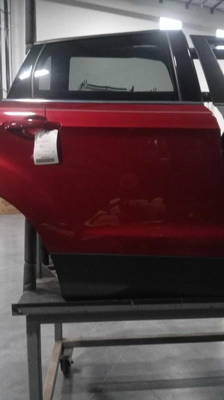 Ford Escape 2018 Right Rear Door Red 425712 5326