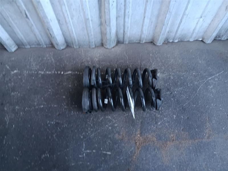 17-21 Jaguar F-Pace Rear Suspension Coil Springs Suspension T4A11900