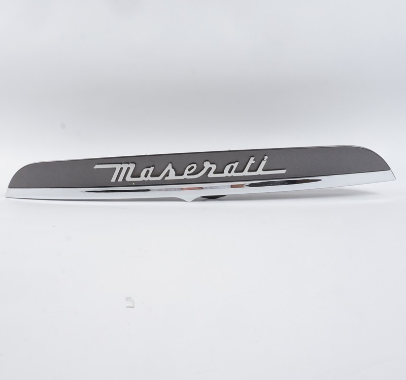 2014 - 2017 MASERATI GHIBLI LICENSE PLATE LIGHT TRUNK TRIM GARNISH MOULDING OEM