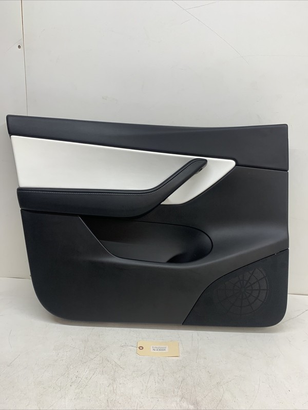 ⚡️Tesla Model Y Front Left Door Panel Insert Black/White 1497294-92-B 43004 C2