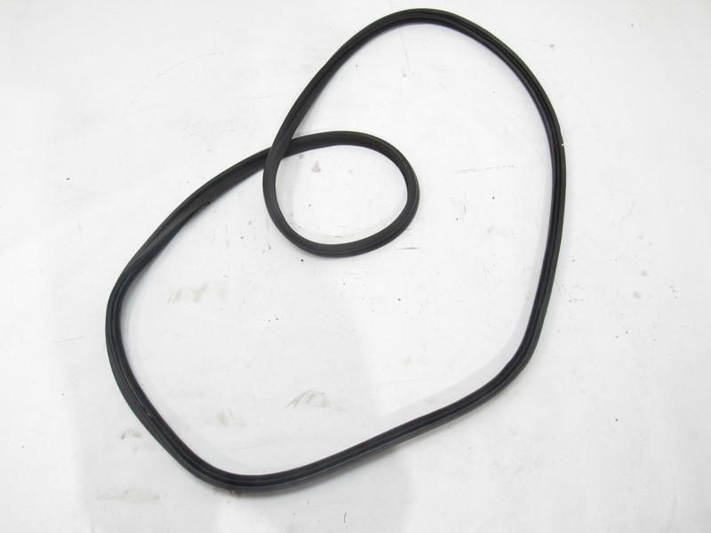 Hyundai Ioniq 5 2023 Rear Trunk Tailgate Weatherstrip Rubber Seal 21-25 ;@2
