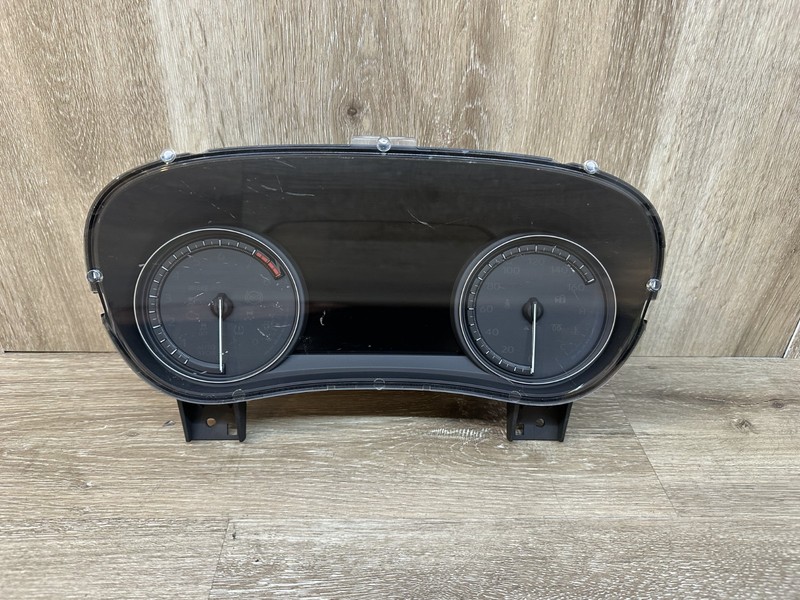 2024 CADILLAC XT5 INSTRUMENT CLUSTER ASSY OEM PART # 86588870