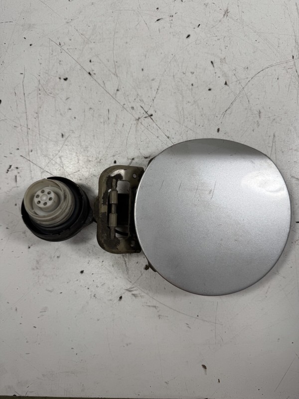 06-11 Honda Civic 2D Fuel Tank Door Silver 63910-SVA-A00ZZ OEM
