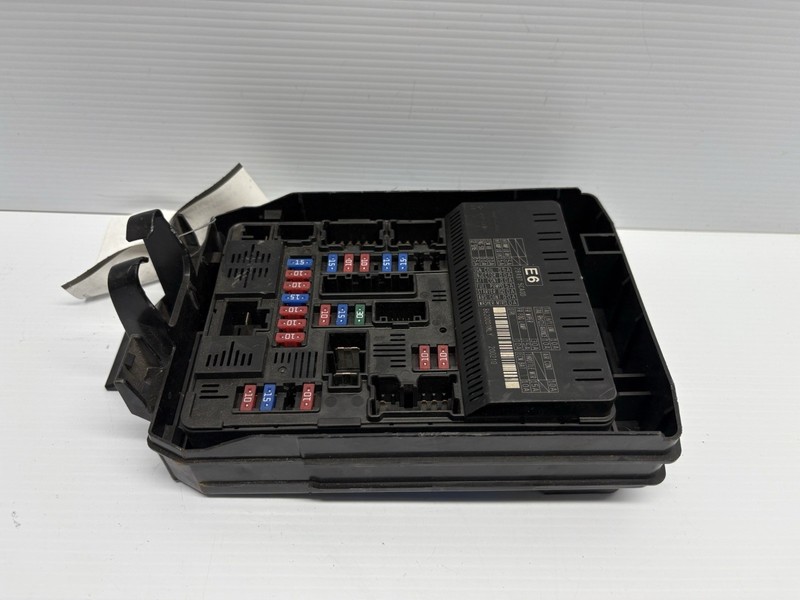 INFINITI Q50 Q60 3.0L V6 FUSE BOX BODY CONTROL MODULE IPDM BCM 284B75 CA0D