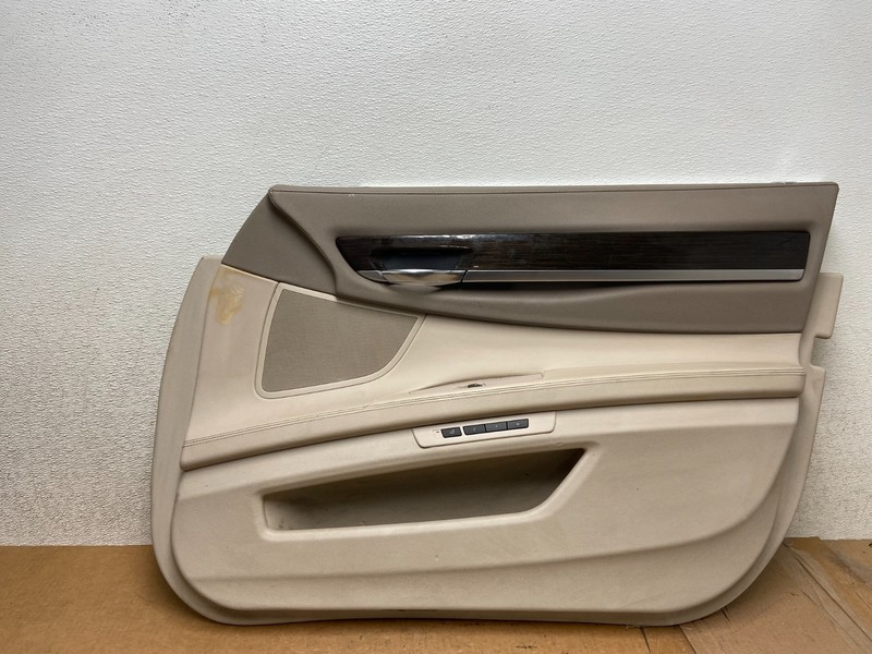 2009 to 2015 BMW 740i 750i 535i F01 F02 Front Right Interior Door Panel r4704 DG