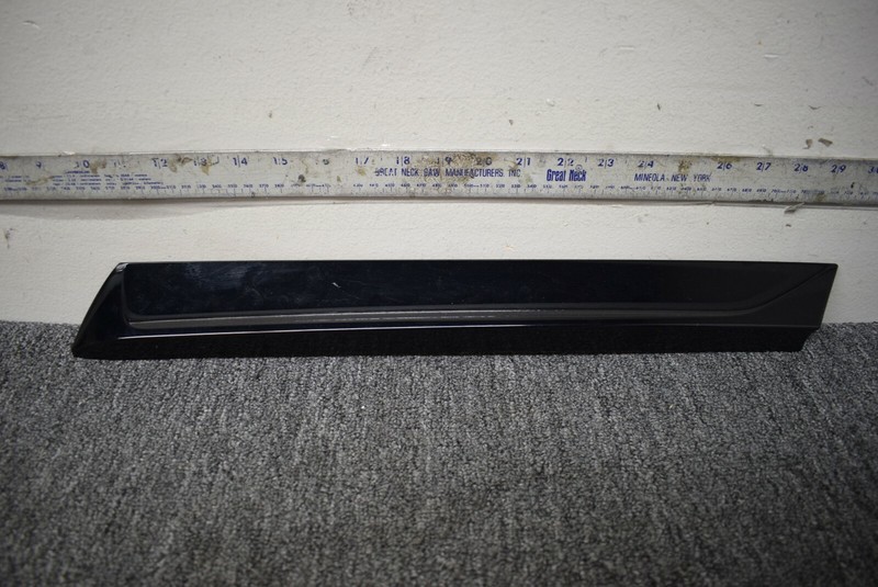AUDI LEFT SIDES SPOILER FACTORY OEM