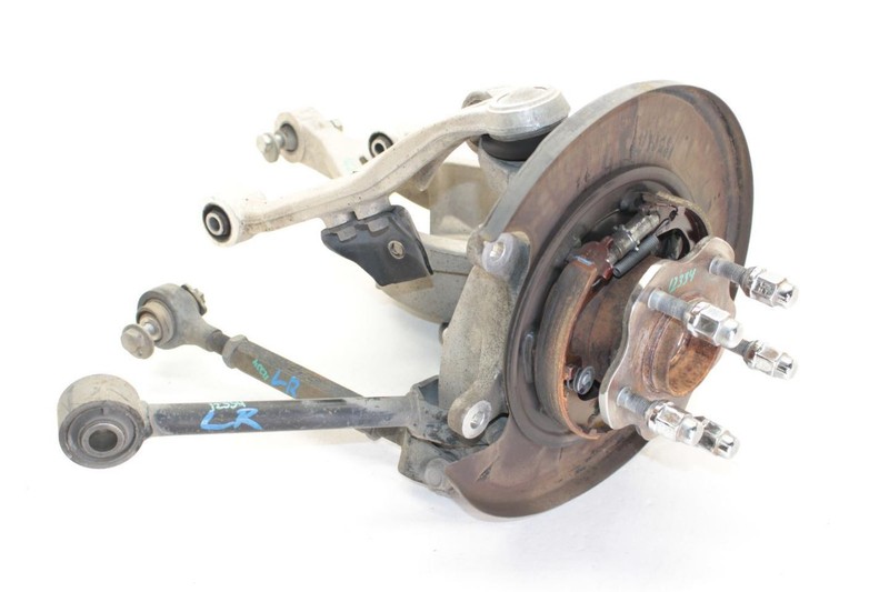 09-20 Nissan 370Z Coupe Driver Left Rear Suspension Assembly