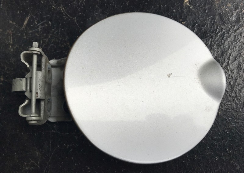 2000 BMW Z3 E36/7 ROADSTER GAS FUEL DOOR LID OEM