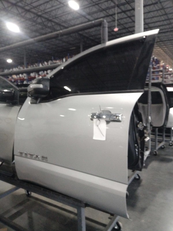 2017 Nissan Titan Left Door Silver 4DR PU SLV K23 OEM Used 149K Miles
