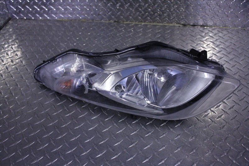 2008 SUZUKI AN 400 LH LEFT HEADLIGHT LAMP ASSEMBLY OEM AN400 08
