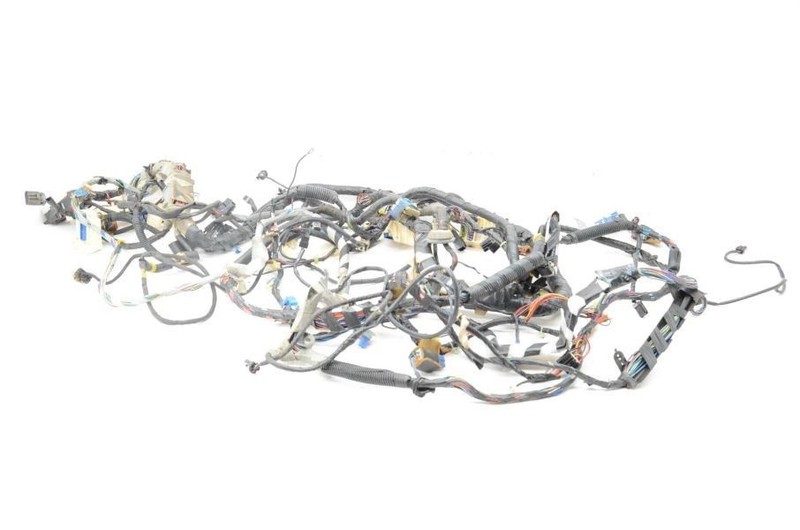 1988 Nissan 300ZX VG30 Z31 2+0 Cabin Fuse Wiring Harness 2401025P18