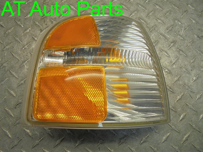 2002-2004 FORD EXPLORER PASSENGER TURN SIGNAL LAMP LIGHT LENS OEM 1L2Z1-3200-AA