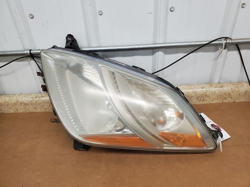 Driver Left Headlight With Xenon HID Fits 06-09 PRIUS 291305
