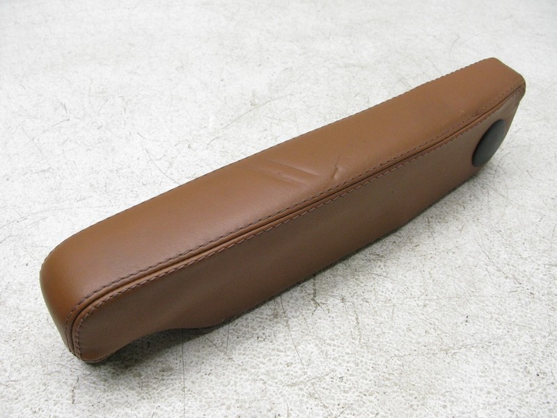 08-13 LAND ROVER RANGE ROVER SPORT SEAT ARM REST ARMREST RIGHT PASSENGER OEM 040