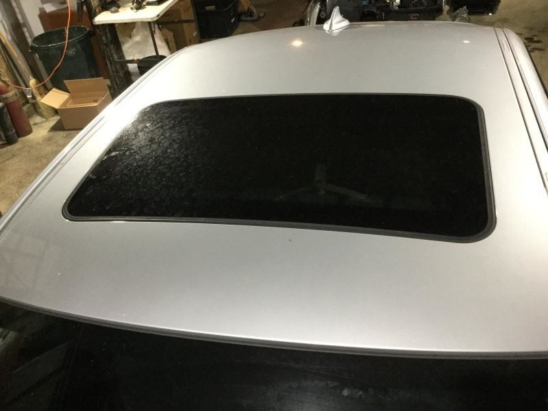 SUNROOF GLASS COMPLETE W/TRACKS FITS 12-18 BMW 320i 27368