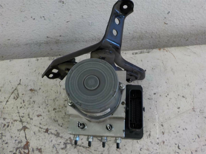 2016 Acura Mdx Abs Pump Modulator Accumulator Anti Lock Brake 57111-Tz5-A43