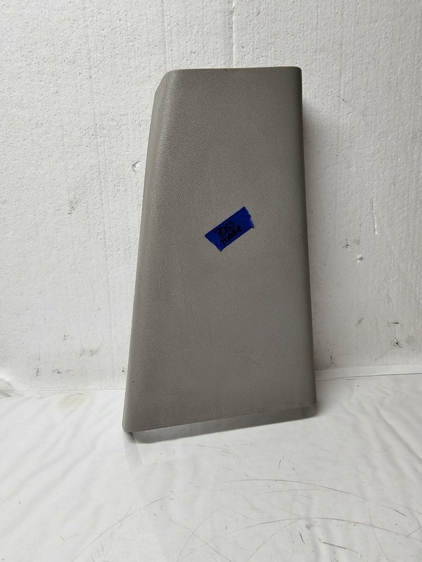 2006 2011 Chevrolet Impala Right Passengerside Door Lower B Pillar Trim OEM