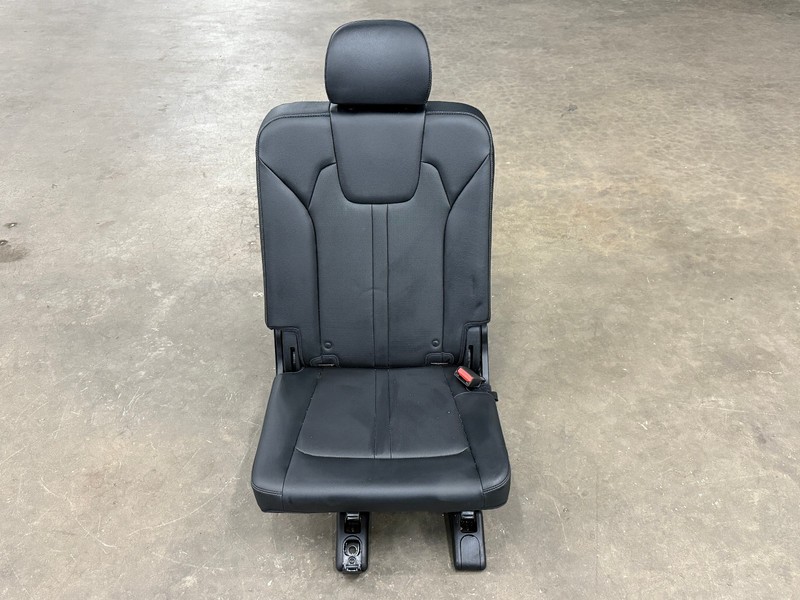 ⭐2021-2023 KIA SORENTO COMPLETE REAR RIGHT 3RD ROW SEAT CUSHION ASSY OEM LOT2700