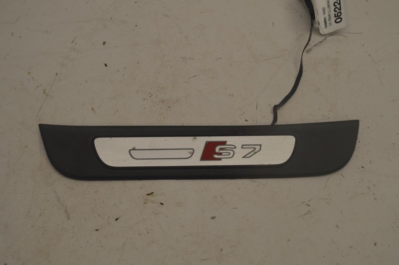 2013-2017 AUDI S7 REAR LEFT DRIVER SIDE DOOR SILL SCUFF PLATE ILLUMINATED OEM