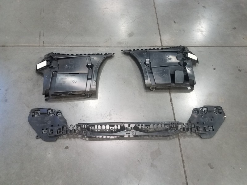 2018 BMW M5 F90 Rear Bumper Side Brackets / Center Support #3968 Z4