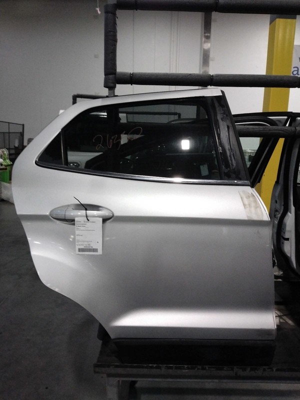 2019 Ford EcoSport Rear Right Door Silver OEM 4DR SUV 92000 Miles