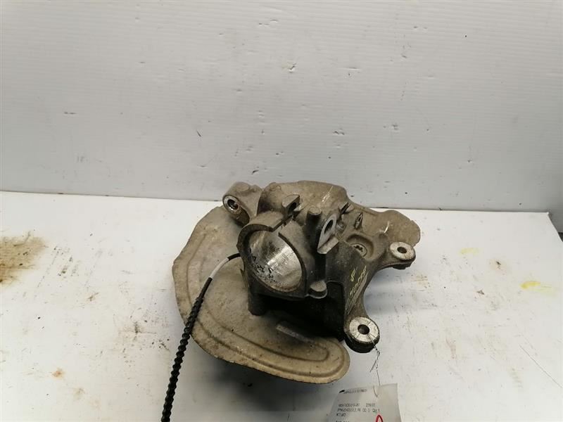 Passenger Right Front Spindle/Knuckle Fits 16-20 BMW X1 1343852
