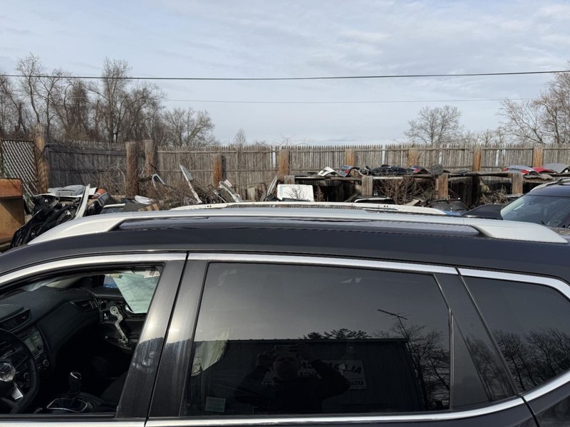 2016-2020 Nissan Rogue Roof Luggage Rack