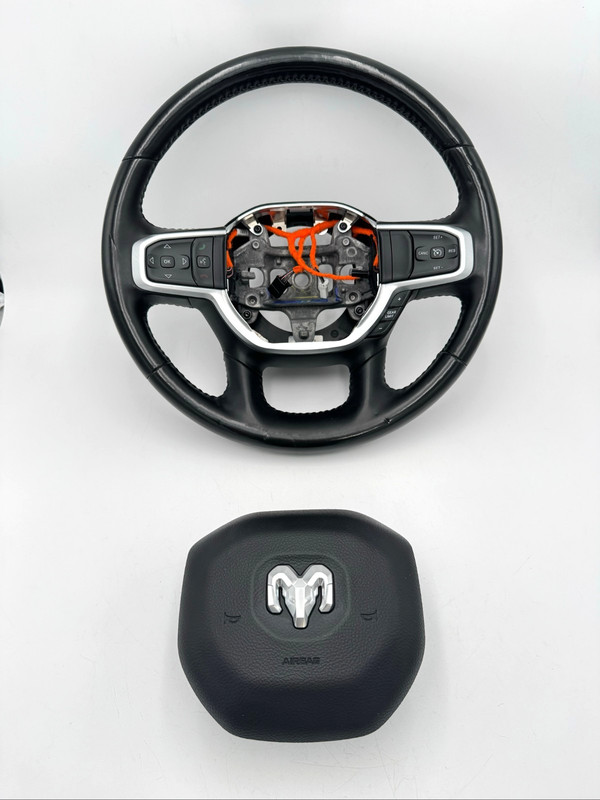✅2019-2026 RAM 1500 5TH GEN OEM BLACK LEATHER STEERING WHEEL HEATED 5YK682X7AH